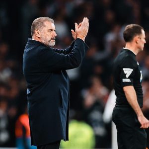 Pasca Kekalahan dari Chelsea, Postecoglou: VAR Kurangi Otoritas Wasit di Lapangan