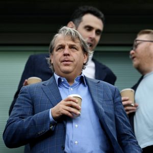 Pemilik Chelsea Tanggapi Kemarahan Penggemar: Sabar Ya!