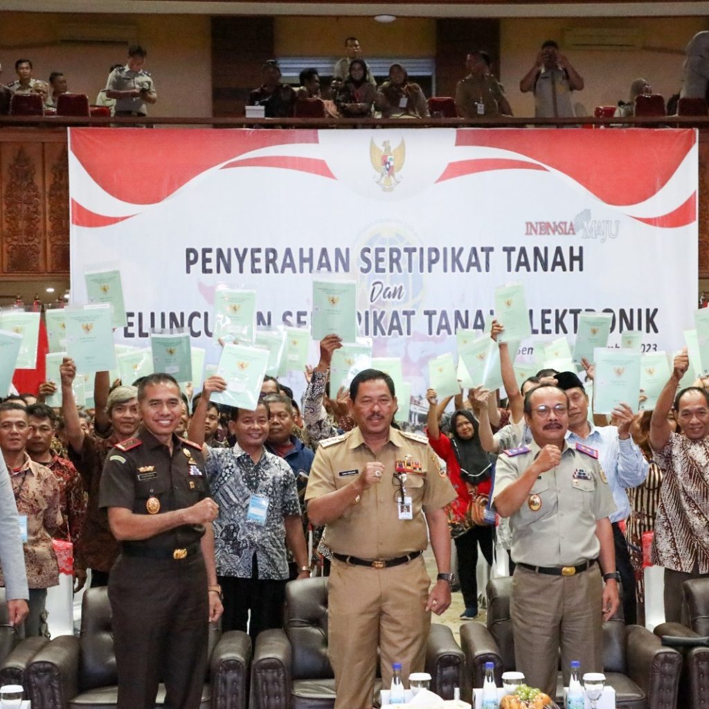 Pemrov Jateng mudahkan masyarakat untuk mengurus sertifikasi tanah. Foto: Humas Pemprov Jateng