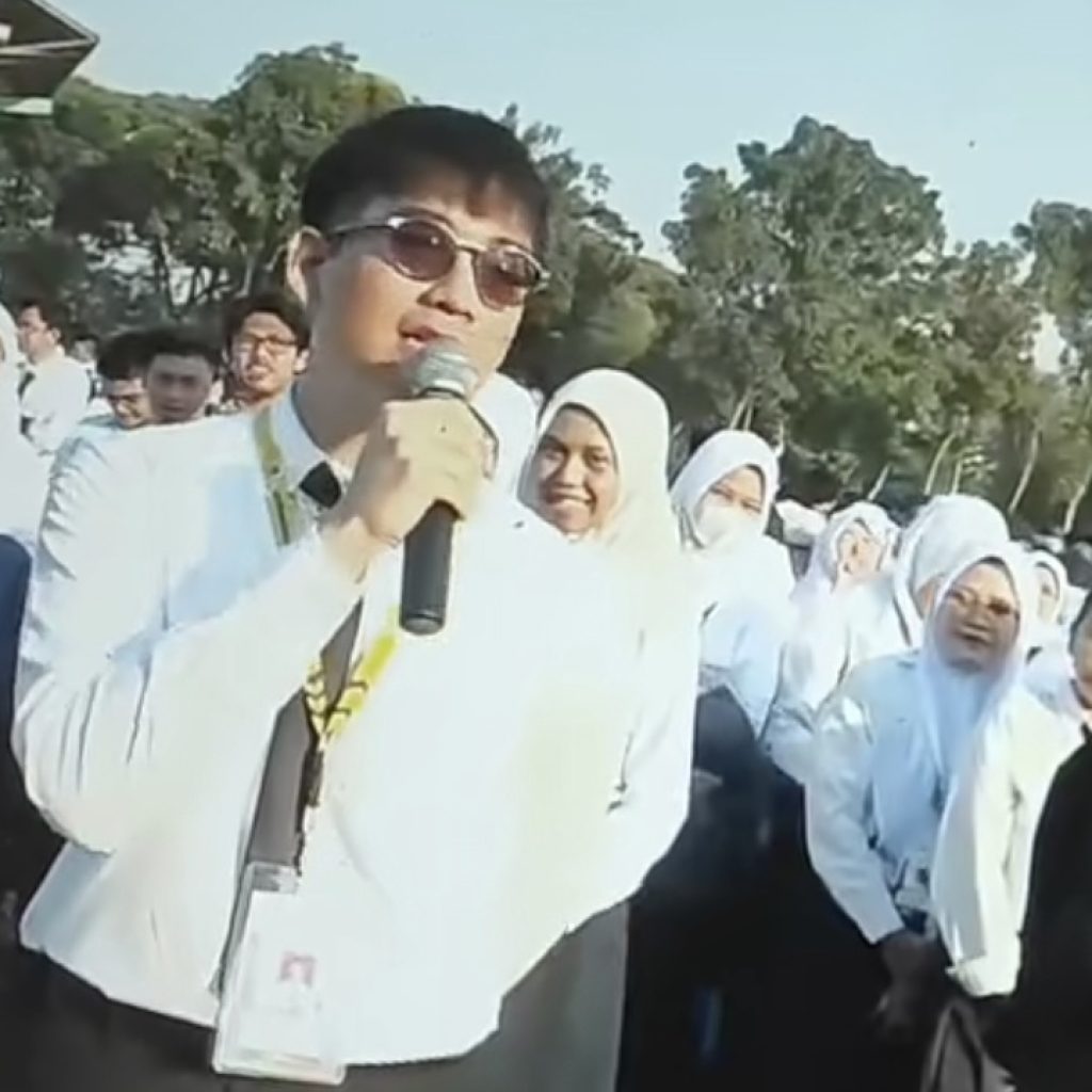 Peraih Nilai SNBT Tertinggi Se-Indonesia Sebut Nilai UTBK Hanyalah Angka, Netizen: Merendah untuk Meroket. (Foto: Screenshot TikTok Irvan Abdul Rahman)