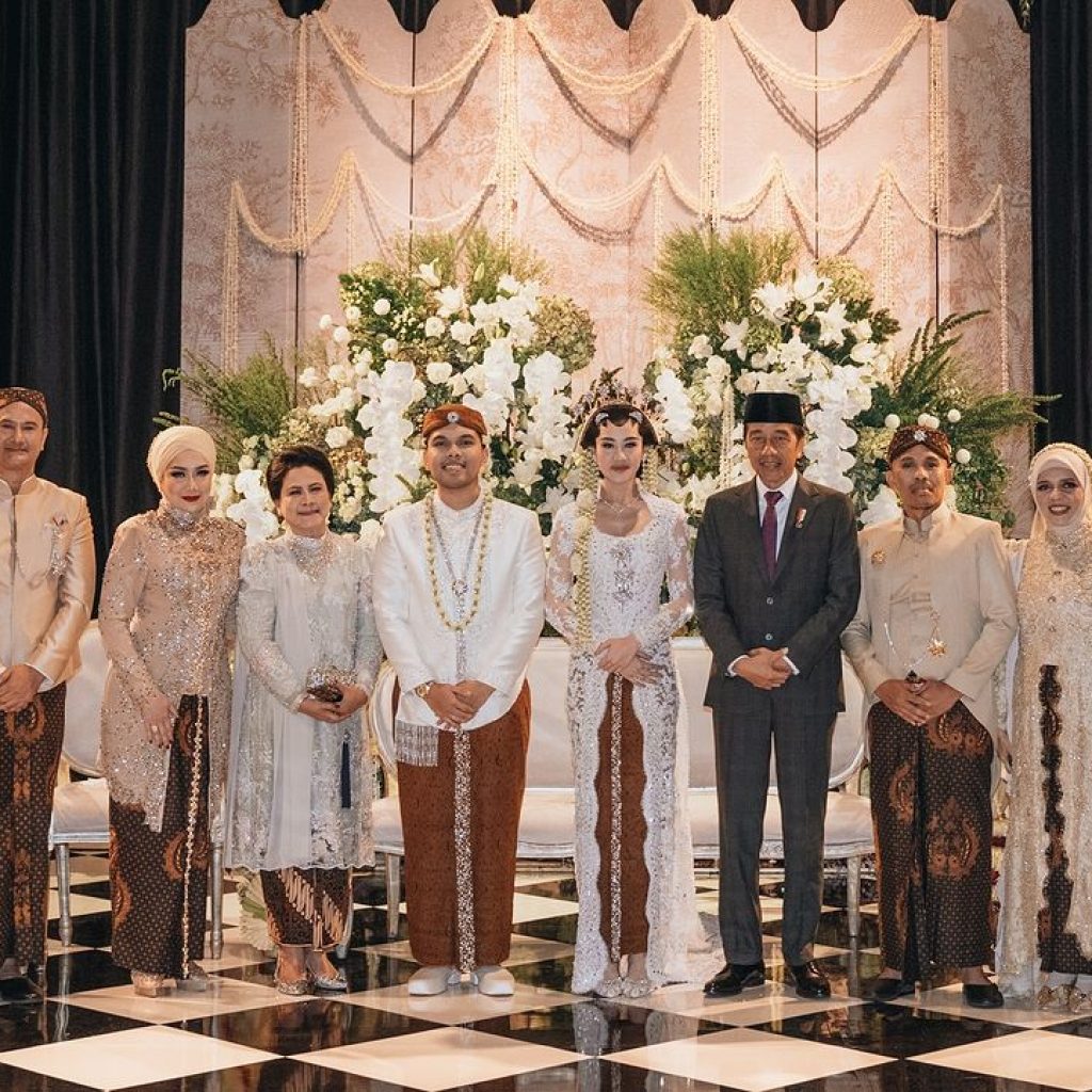 Presiden Jokowi jadi saksi pernikahan Thariq Halilintar dan Aaliyah Massaid pada Jumat, 26 Juli 2024. Foto: instagram.com/thariqhalilintar