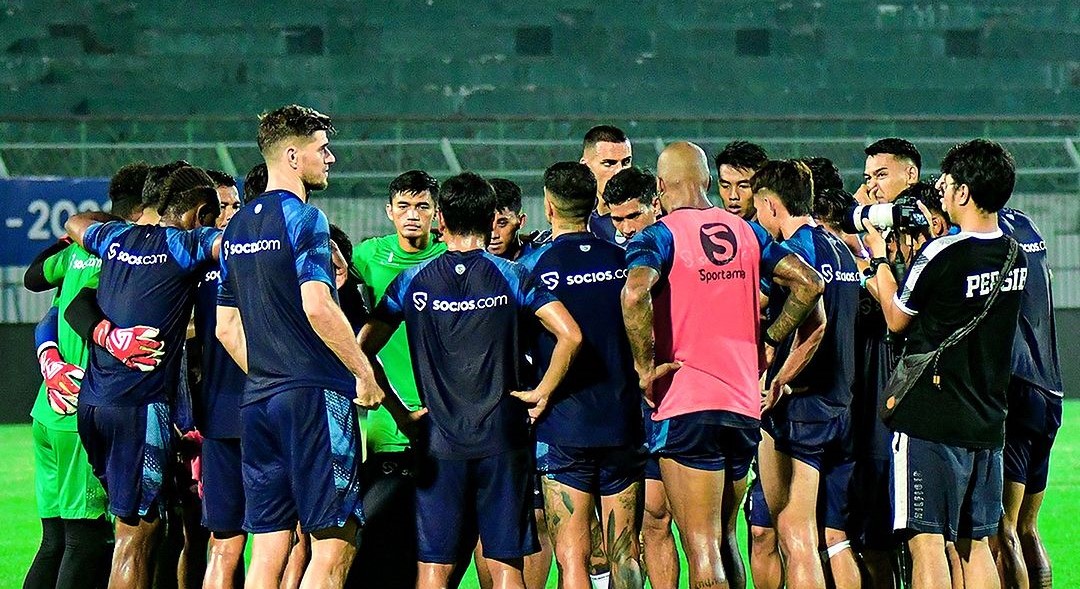 Persib akan menghadapi Madura United di final Liga 1. Foto: Instagram.com/persib