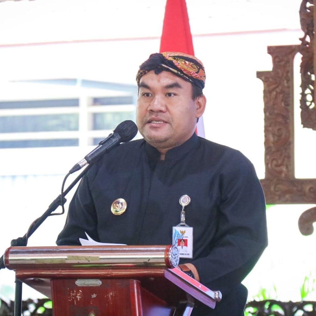 TUTURPEDIA - Hadiri Pelantikan Pengurus KONI, Bupati Blora Beri Pesan Begini