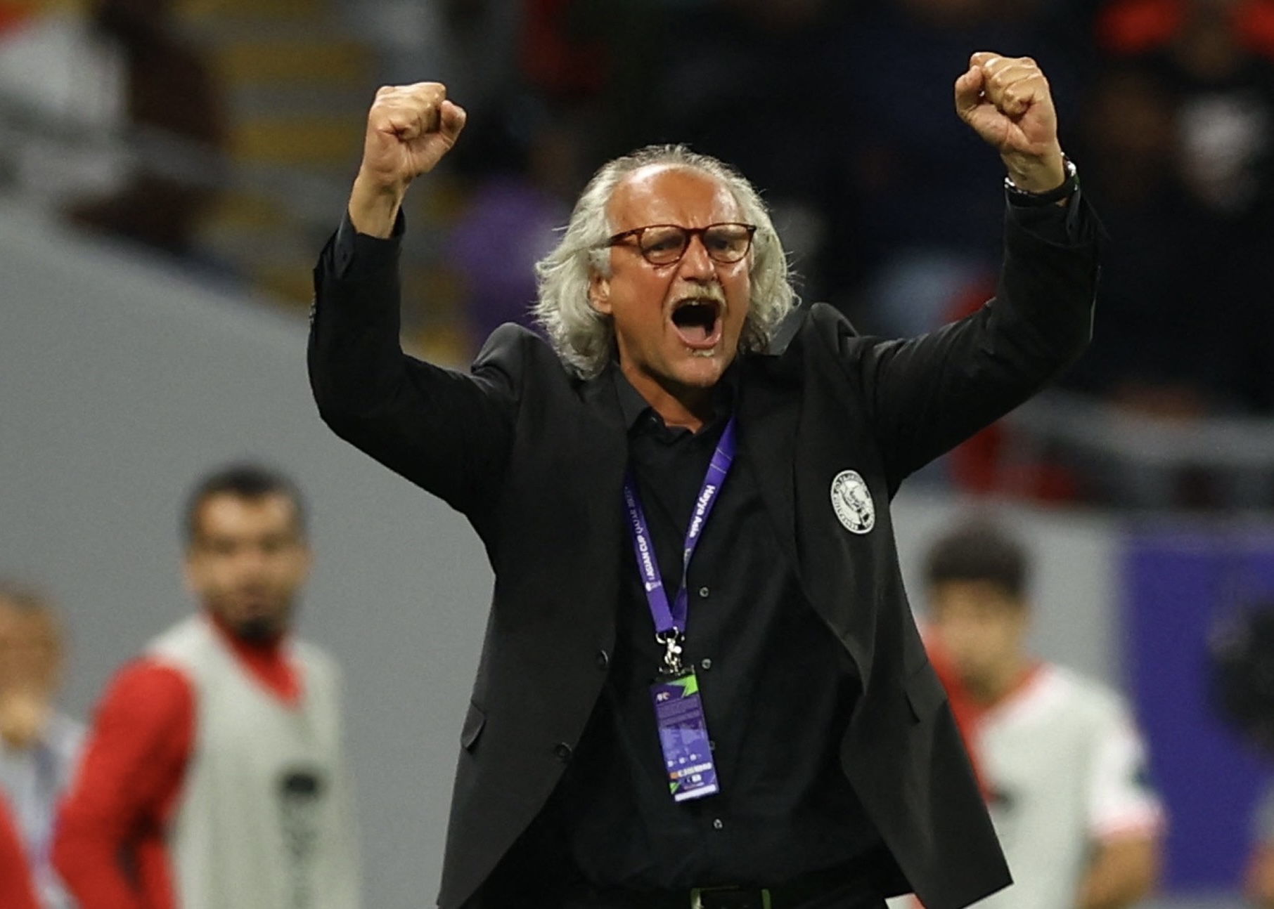 Inilah sosok pelatih Petar Segrt, yang bawa Tajikistan ke 16 besar Piala Asia 2023. Foto: x.com/sevensftbl