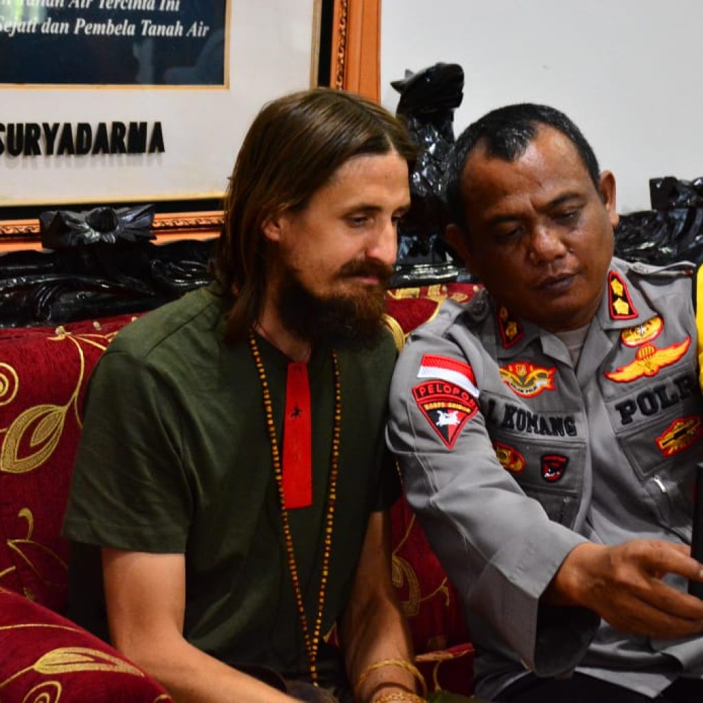 Pilot Susi Air Philip Mark Mehrtens Berhasil Dibebaskan Usai Disandera KKB Papua