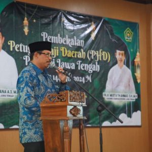 Hadir di Pembukaan Pembekalan Petugas Haji, Pj Gubernur Jateng Minta 258 Petugas Haji Beri Pelayanan Terbaik 