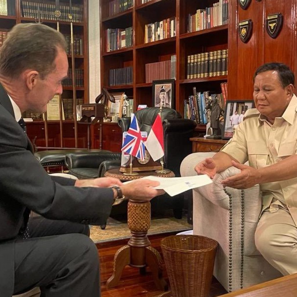 Prabowo diberi ucapan selamat oleh PM Inggris usai ungguli quick count. Foto: x.com/DomJermey