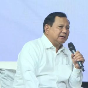 Zulkifli Hasan Bagi-Bagi Uang ke Nelayan, Prabowo: Dia Orang yang Suka Sedekah