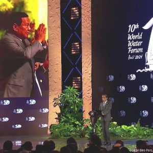 Jokowi Kenalkan Prabowo Subianto sebagai Presiden Terpilih di Forum Internasional WWF 