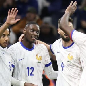 Sempat Dikejutkan Gol Cepat Chile, Prancis Tutup Laga dengan Kemenangan Tipis