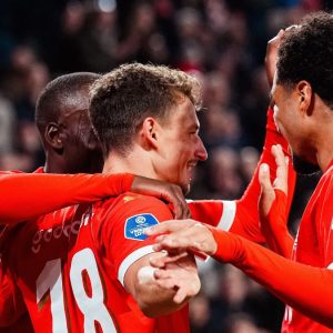 Babak 16 Besar Liga Champions: Update Terkini dan Prediksi Skuad PSV Vs Dortmund