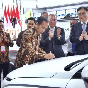 Berdiri di Karawang, Indonesia Miliki Pabrik Baterai Kendaraan Listrik Pertama dan Terbesar di Asia Tenggara