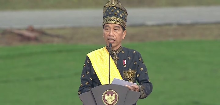 Presiden Jokowi singgung soal Freeport dan Blok Rokan sebagai aset bangsa. Foto: Tangkapan Layar YouTube Sekretariat Presiden