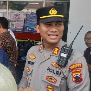 Polisi Temukan Seorang Pria Tak Sadarkan Diri di Alfamart Abdulrahman Saleh Semarang