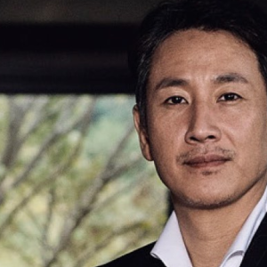 Profil dan Jejak Karir Lee Sun Kyun, Aktor Film ‘Parasite’ yang Diduga Bunuh Diri