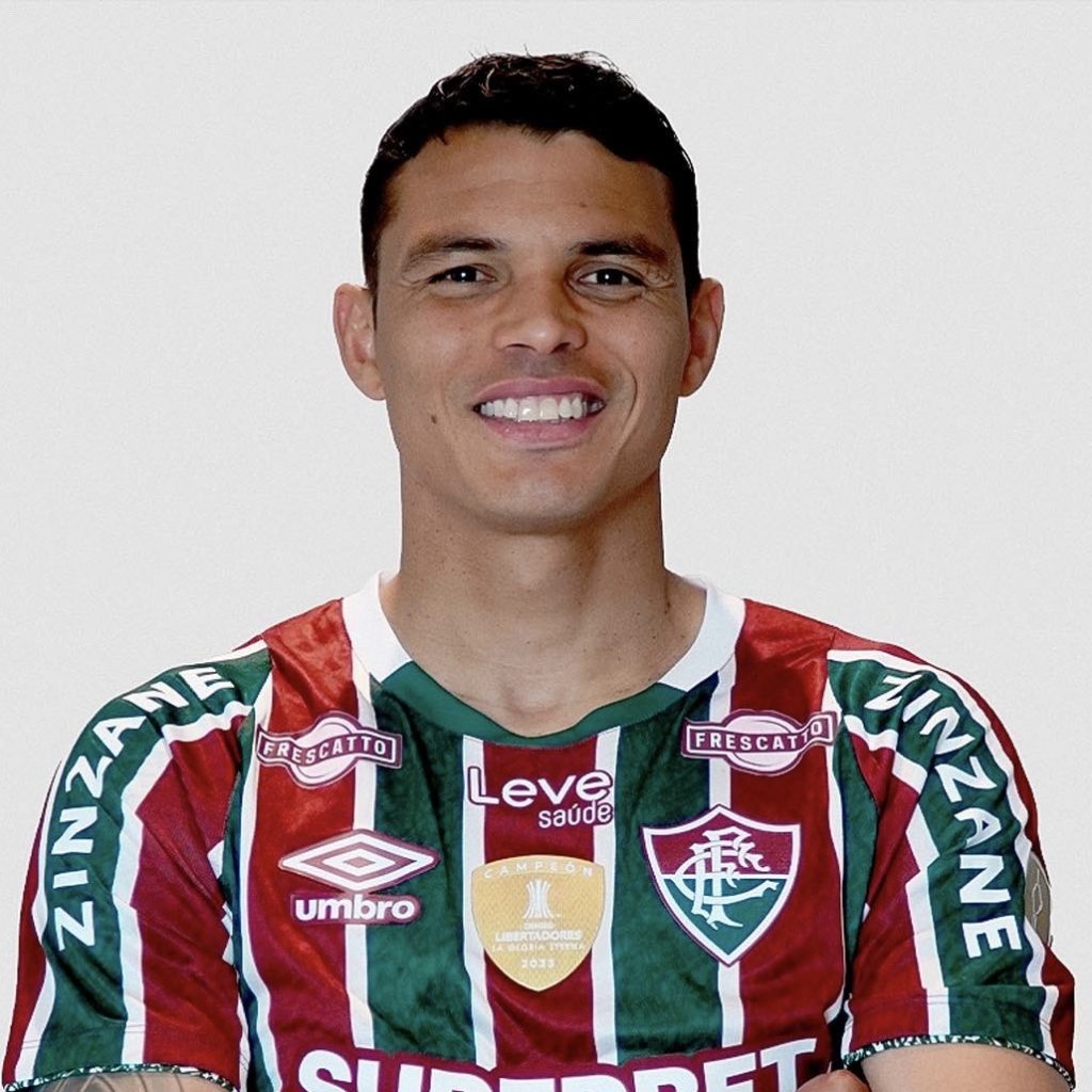 Pulang Kampung, Thiago Silva Resmi Kembali Perkuat Fluminense