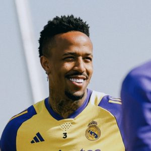 Pulih dari Cedera ACL, Militao Kembali Latihan dengan Skuad Real Madrid