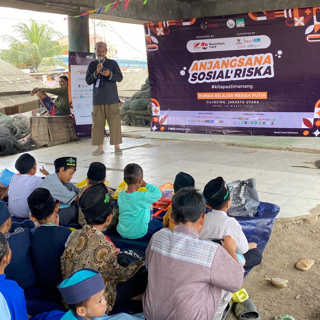 Berbagi Berkah di Bulan Suci, RISKA Menteng Serahkan Ratusan ‘Paket Berbagi Ramadhan’