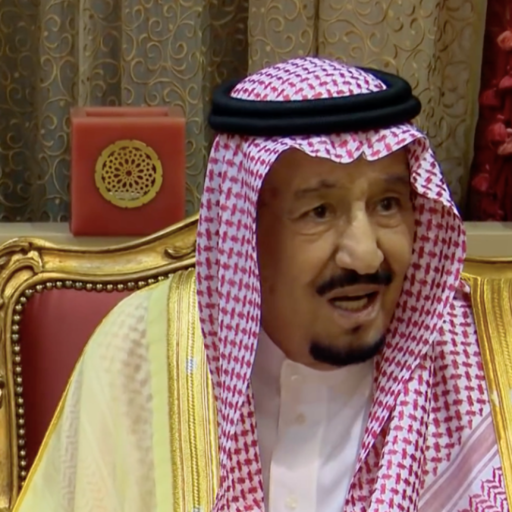 Raja Salman mengalami infeksi paru-paru. Foto: Tangkapan Layar YouTube Sekretariat Presiden