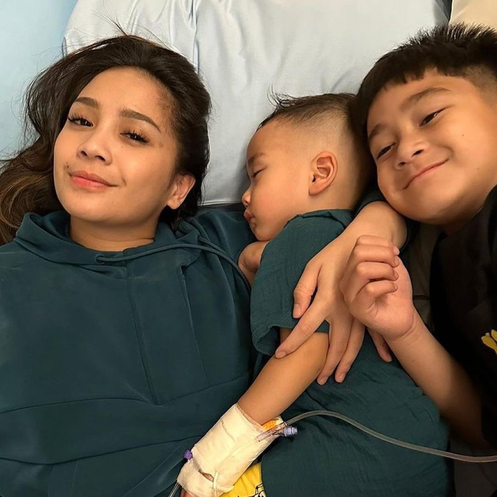 Rayyanza Dirawat di Rumah Sakit, Tetap Ceria Meski Demam Tinggi