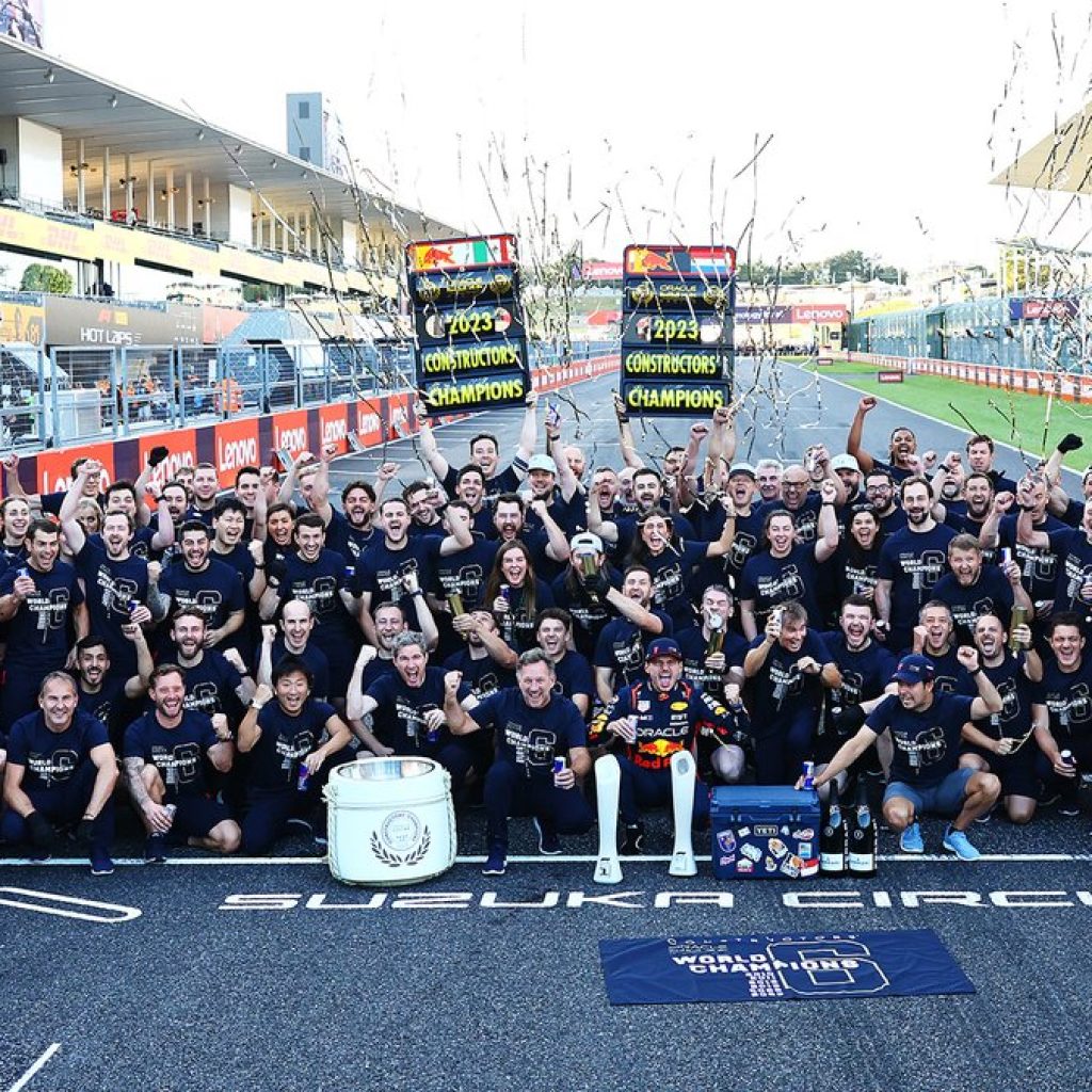 Tim Red Bull Racing F1 raih gelar Konstruktor F1 2023. FOTO: X.com/redbullracing