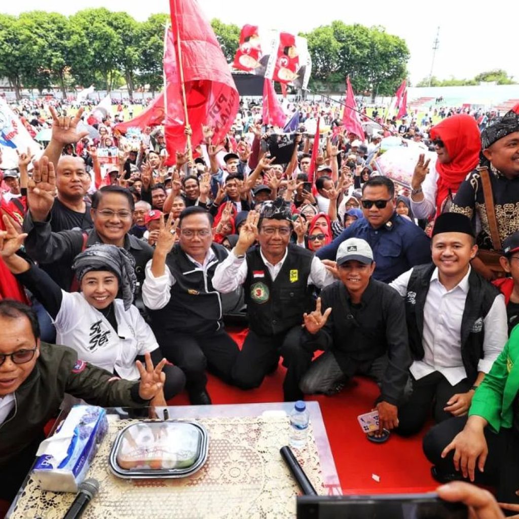 TUTURPEDIA - DKPP Berikan Sanksi dan Peringatan Keras pada KPU, Mahfud MD: KPU Memang Banyak Masalah 