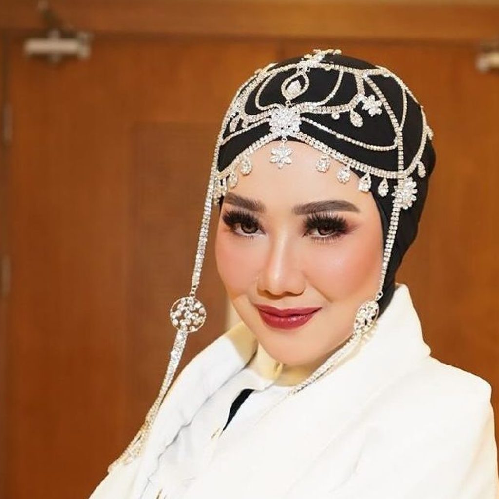 Dugaan Penipuan Bisnis Berlian, Reza Artamevia Dilaporkan ke Polisi