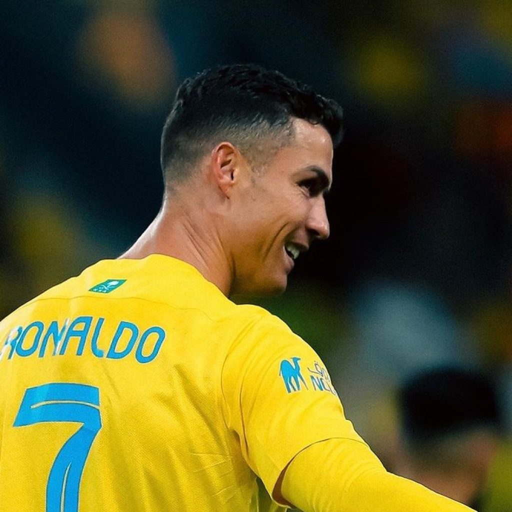Cristiano Ronaldo cetak hattrick di laga Al Nassr vs Al-Tai. Foto: instagram.com/alnassr