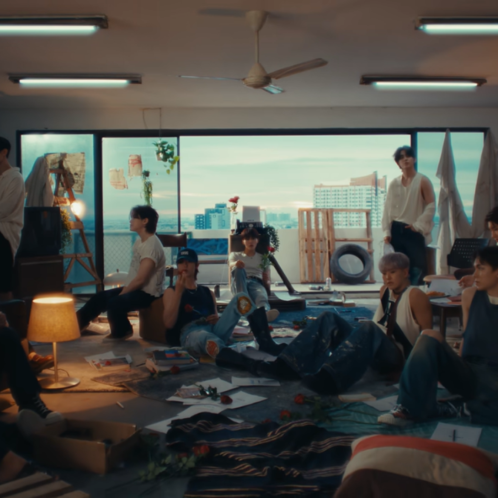 SEVENTEEN rilis lagu LOVE, MONEY, FAME. Foto: Tangkapan Layar YouTube HYBE LABELS