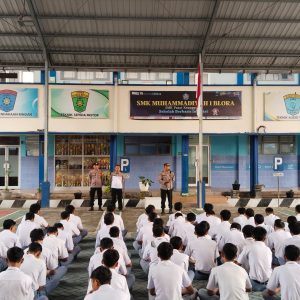 Cegah Kebisingan, Polres Blora Gencar Sosialiasi Larangan Penggunaan Knalpot Brong di Tiap Sekolah 