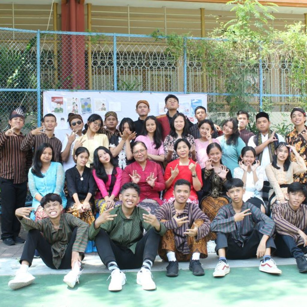 Peringati Hari Pendidikan Nasional, SMP Maria Goretti Semarang Gelar Pameran Karya Literasi dan Parade