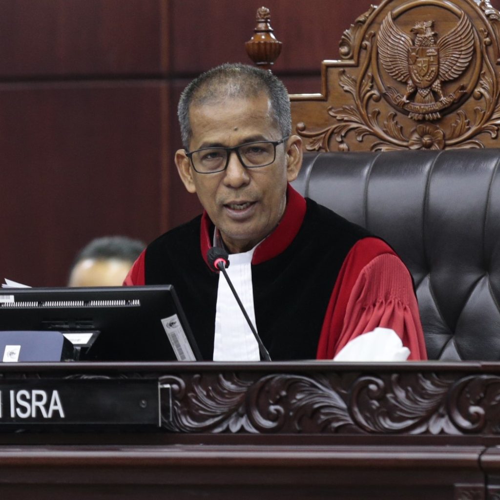 Saldi Isra Tidak Terbukti Melanggar Kode Etik Atas Dissenting Opinion, MKMK Beri Sanksi Teguran Lisan