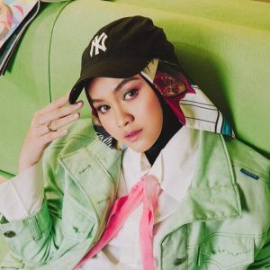 Viral di TikTok, Inilah Lirik Lagu Boleh Juga – Salma Salsabil