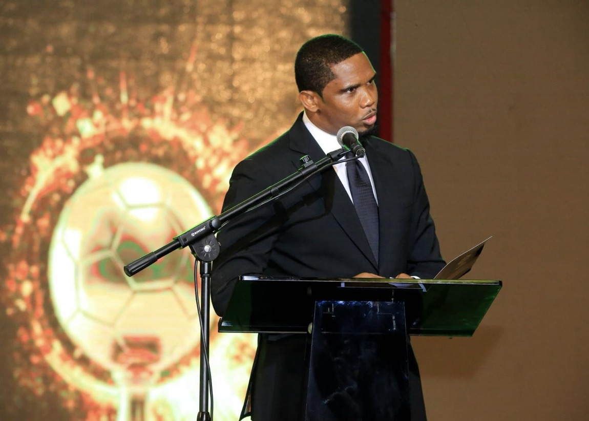 FIFA larang Samuel Eto’o hadir di laga timnas Kamerun selama 6 bulan. Foto: x.com/SamuelEtoo