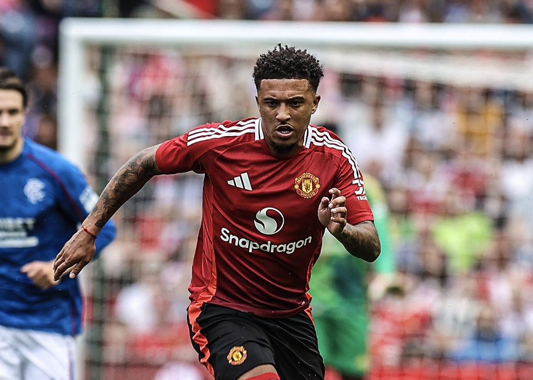 Jadon Sancho dan Erik ten Hag kembali akur. Foto: x.com/433