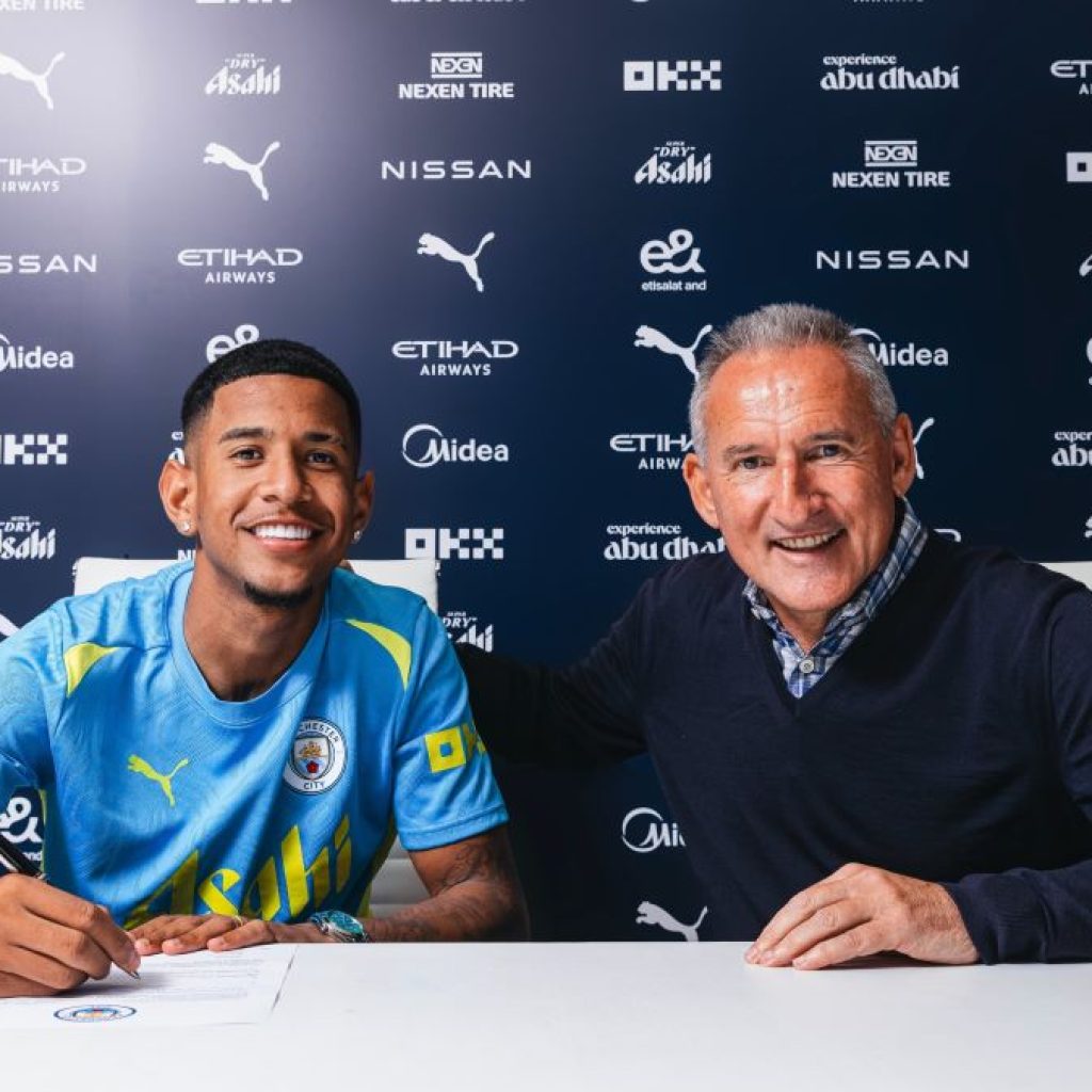 Savinho bergabung ke Man City. Foto: x.com/ManCity