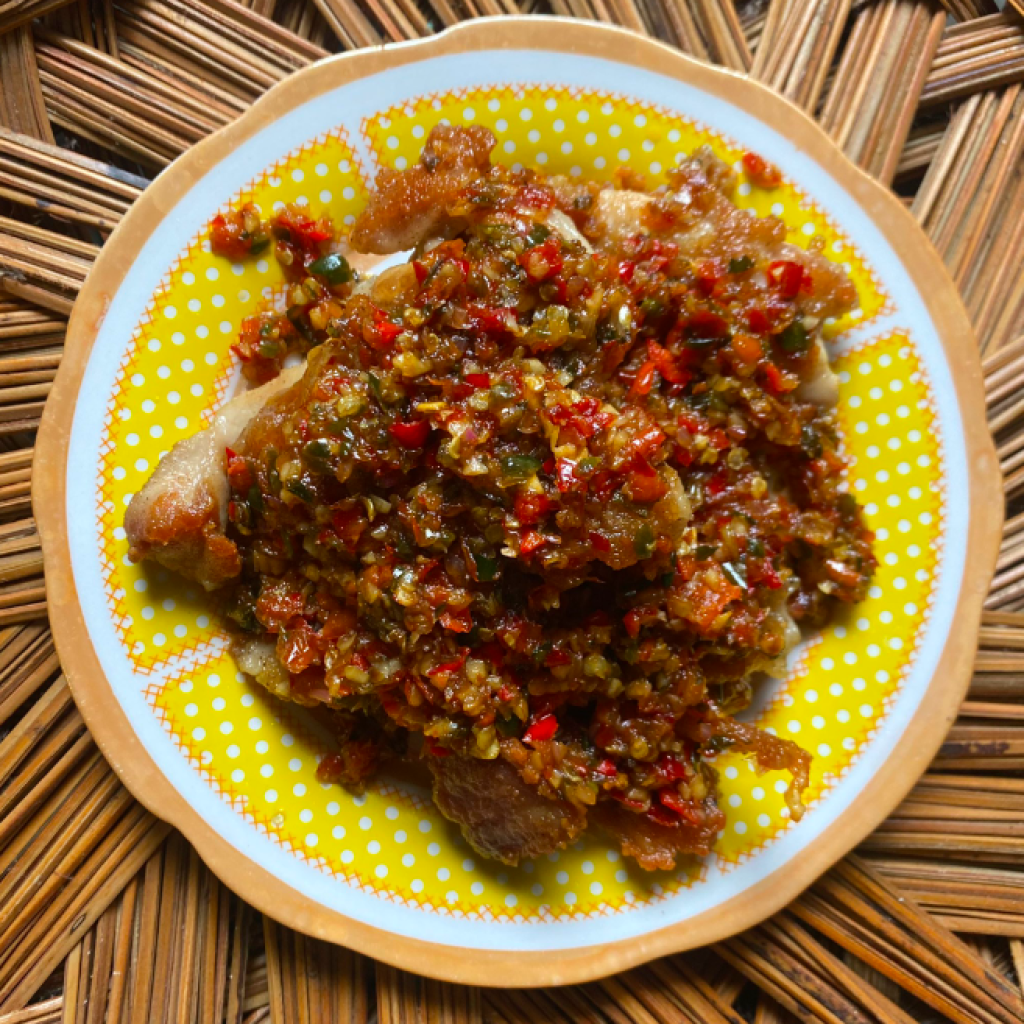 Inilah resep viral ayam chili padi, masakan Melayu yang ramai dibicarakan di media sosial. Foto: X.com/2023jadianime