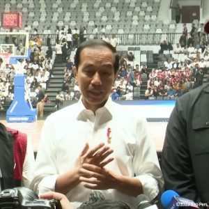 Masyarakat Keluhkan Polusi Udara Jakarta, Jokowi: Solusinya Pindah ke IKN