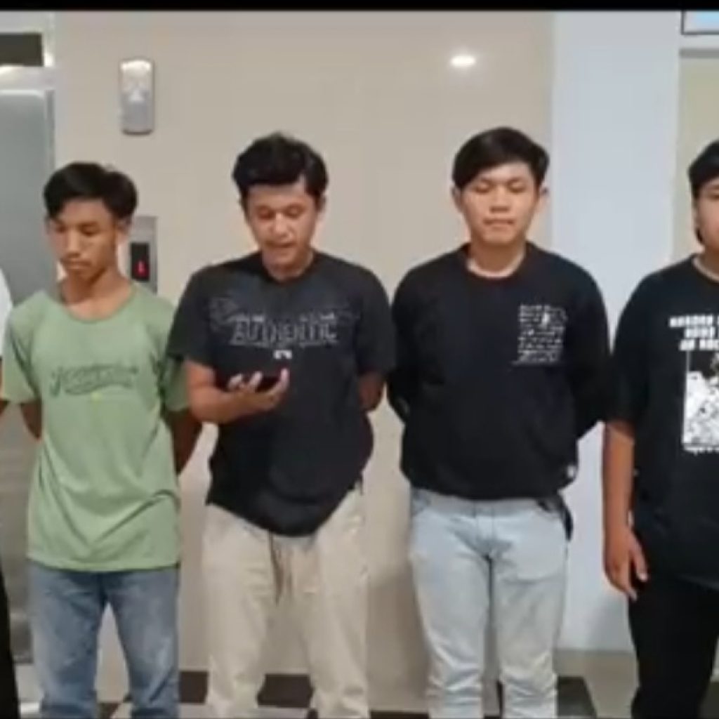 5 Mahasiswa UIN Jami ungkap permintaan maaf karena membully mahasiswi bercadar. FOTO: X.com/kegblgnunfaedh