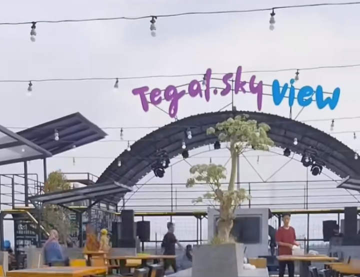 Tegal Skyview yang jadi tempat nongkrong Instagramable di Tegal. Foto: Instagram.com/tegal.skyview