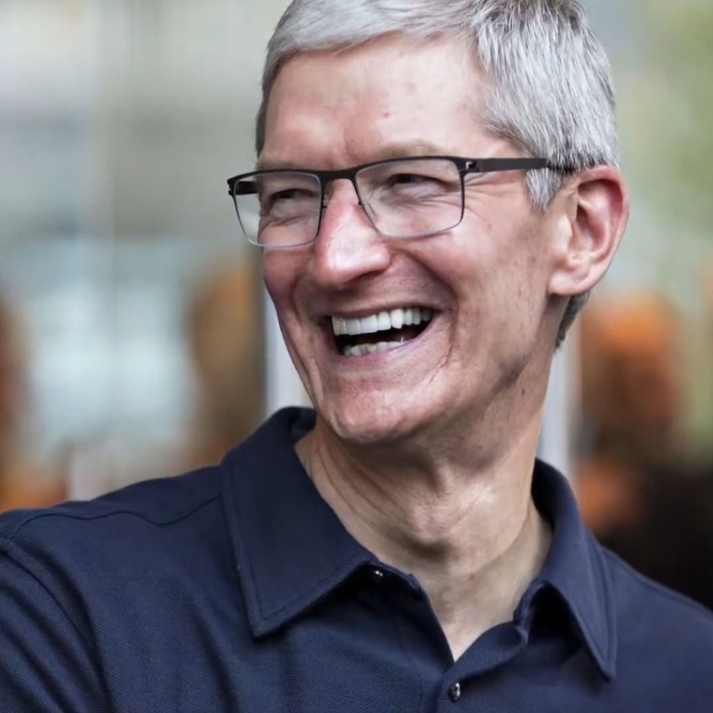 TUTURPEDIA - Jokowi dan CEO Apple Tim Cook Bertemu di Istana, Diduga Keduanya Membahas Hal ini