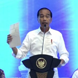 Presiden Jokowi Bagikan 10.300 Sertifikat Tanah Elektronik Terbaru, Jadi yang Terbesar di Indonesia