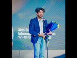 Pangku: Debut Sutradara Reza Rahadian Menang Besar di BIFF 2025