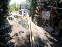 Ari Kembali Tutup Akses Jalan Perumahan di Tembalang, Warga Resah dan Bingung