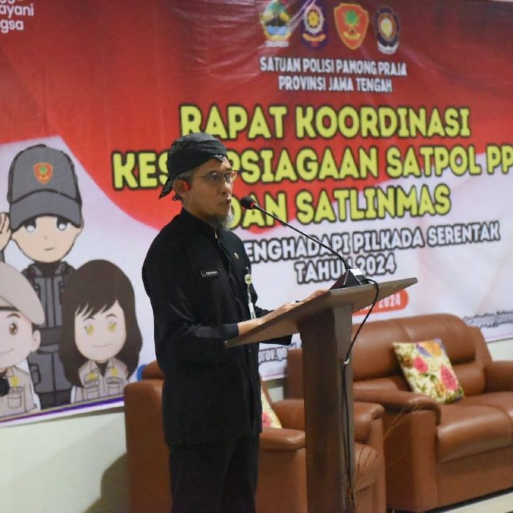 Sekda Jateng, Sumarno meminta agar satpol PP mitigasi kerawanan jelang Pilkada 2024. Foto: Humas Pemprov Jateng