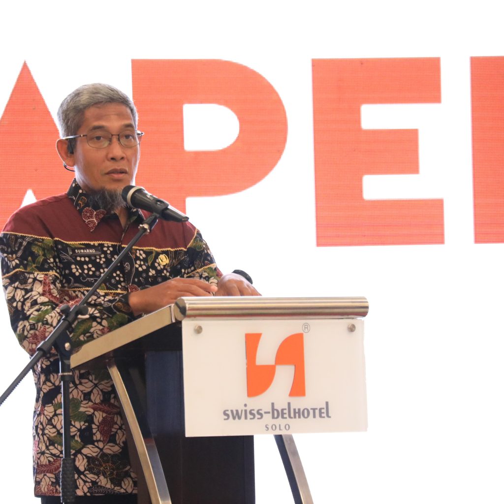 Sekda Pemprov Jateng minta apeksi solutif untuk atasi masalah perkotaan karena banyaknya penduduk yang migrasi ke kota. Foto: Humas Pemprov Jateng
