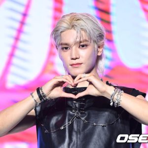 Selamat, Taeyong NCT Boyong 2 Trofi di K-GLOBAL HEART DREAM AWARDS 2023!