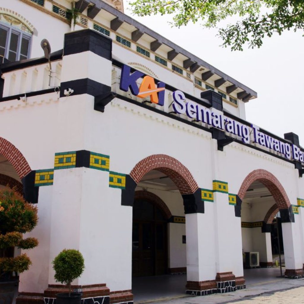 PT KAI Daop 4 Semarang siapkan 16 pompa air di Stasiun Semarang Tawang Bank Jateng. Foto: Dok. Humas KAI Daop 4 Semarang