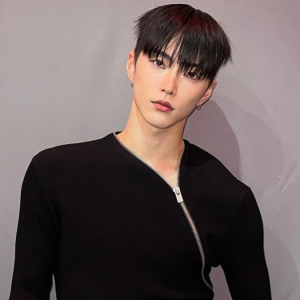 Merchandise Terbaru Rilis, Penggemar RIIZE Khawatir dengan Absennya Seunghan