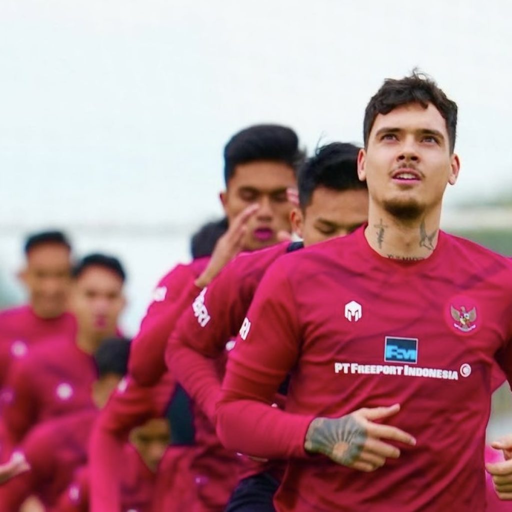 Shayne Pattynama absen di uji coba timnas Indonesia vs Libya karena alasan keluarga. Foto: Instagram.com/s.pattynama